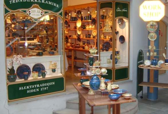 pottery elin aune gifts souvenirs trondheim norway