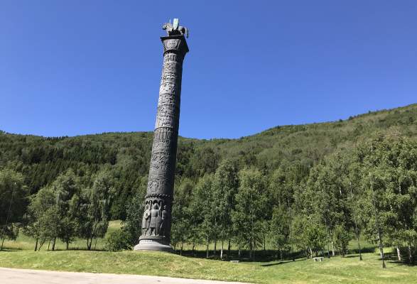 The Saga Column