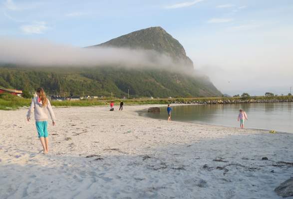 Flo Nature Attractions Ulsteinvik Norway