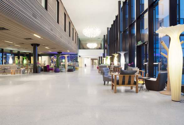 Scandic fornebu buss Scandic fornebu buss