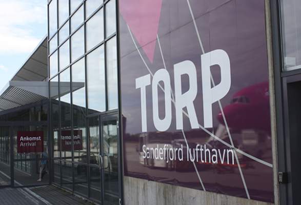 airport bus service torp sandefjord airport buses skoppum norway