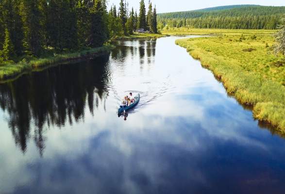 Canoeing In Idyllic Astdalen