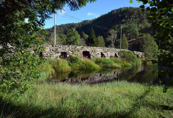Der Trondheimer Postweg Biking Leirvik I Sogn Norway