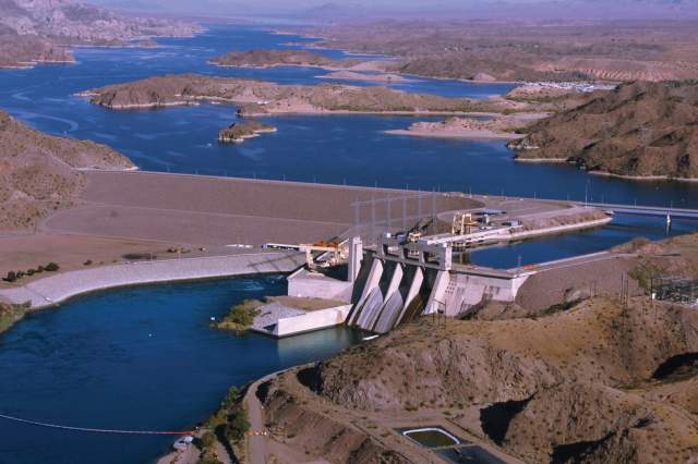 Davis Dam