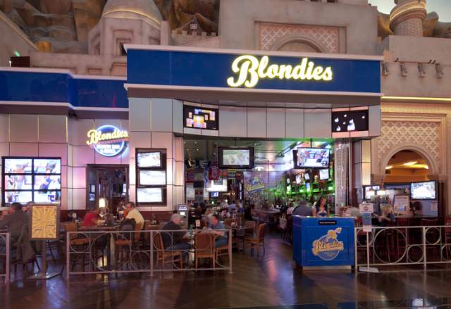 Blondies Sports Bar & Grill