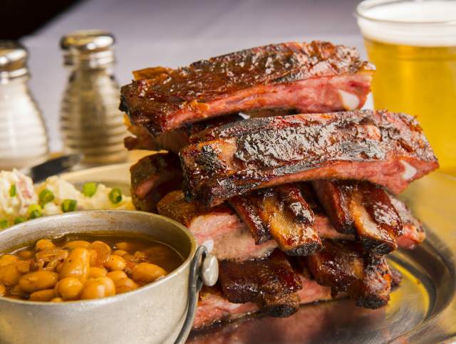 Gilley's BBQ