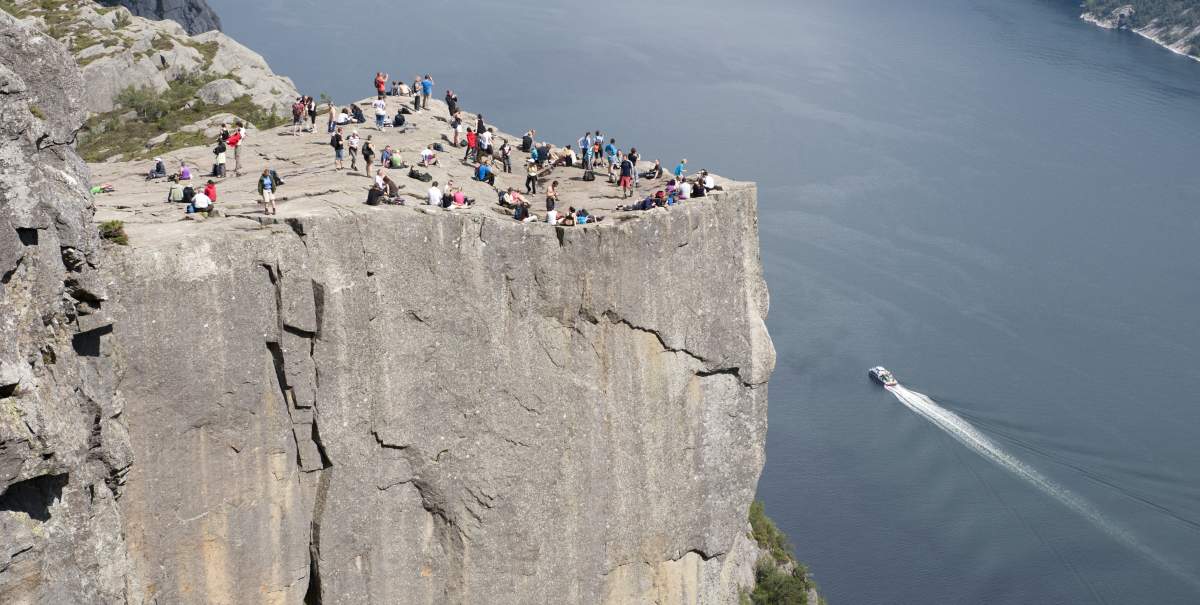 Lysefjorden i et nøtteskall