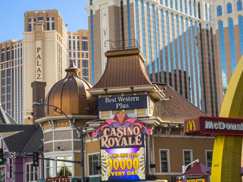 royal nevada hotel casino las vegas