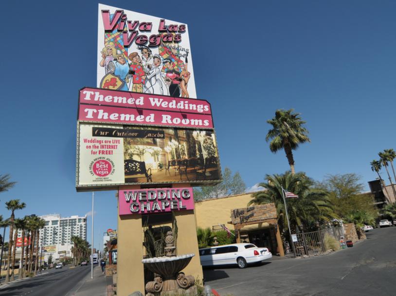 Viva Las Vegas Themed Wedding