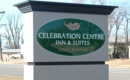 Celebration Centre Inn Suites Lyons Ks 67554 Celebration Centre Inn Suites