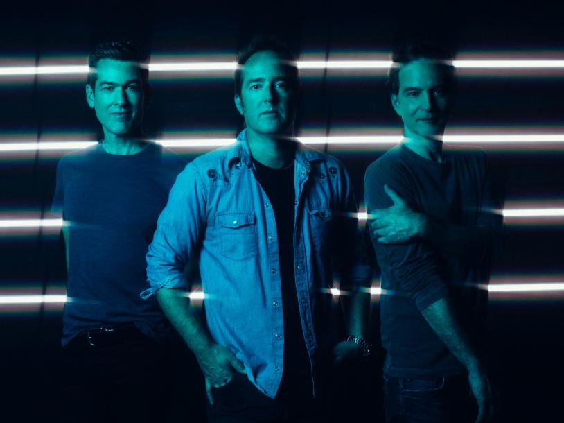 Downtown Rocks Music on Fremont Street: Tonic with Sister Hazel