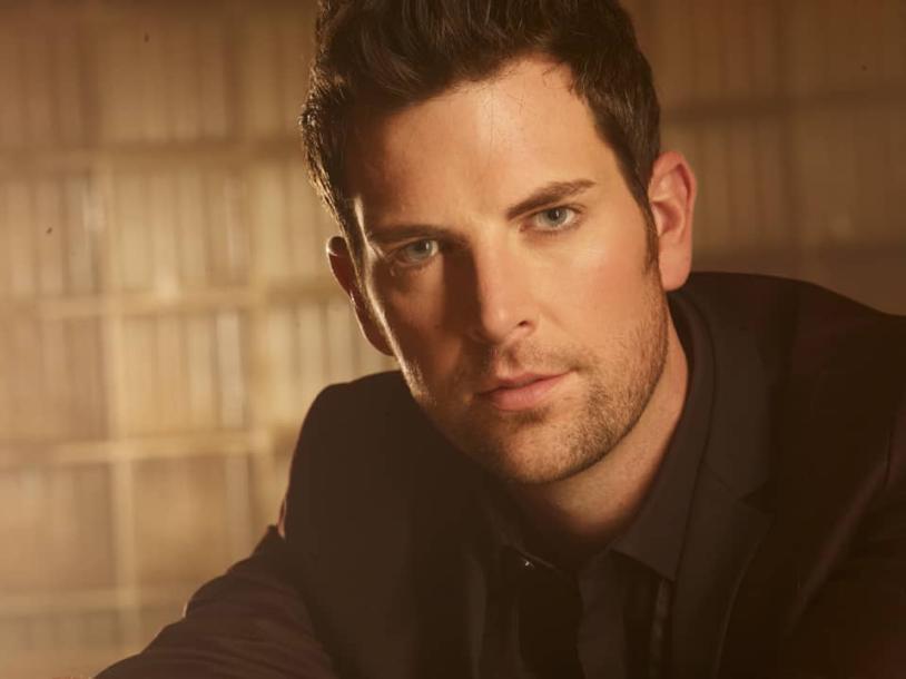 Chris Mann