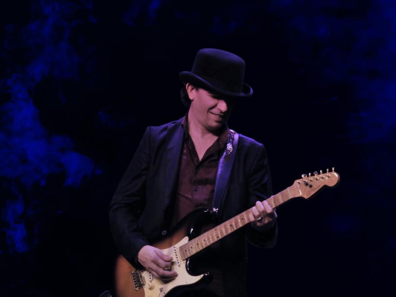 Michael Grimm - It's a Grimm Christmas Full of Holiday Spirits