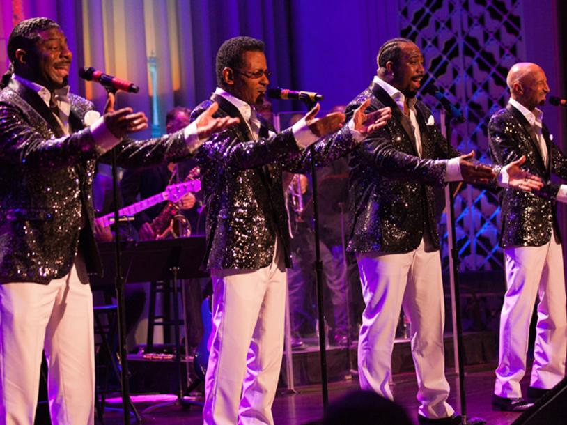Las Vegas Pops Presents Starring Spectrum and Radiance with Love (A Valentine's Celebration)