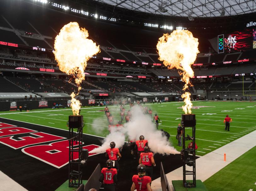 UNLV Football vs Utah State