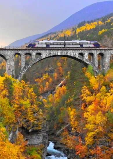 Some of the world's most beautiful train journeys | Norwegian rail