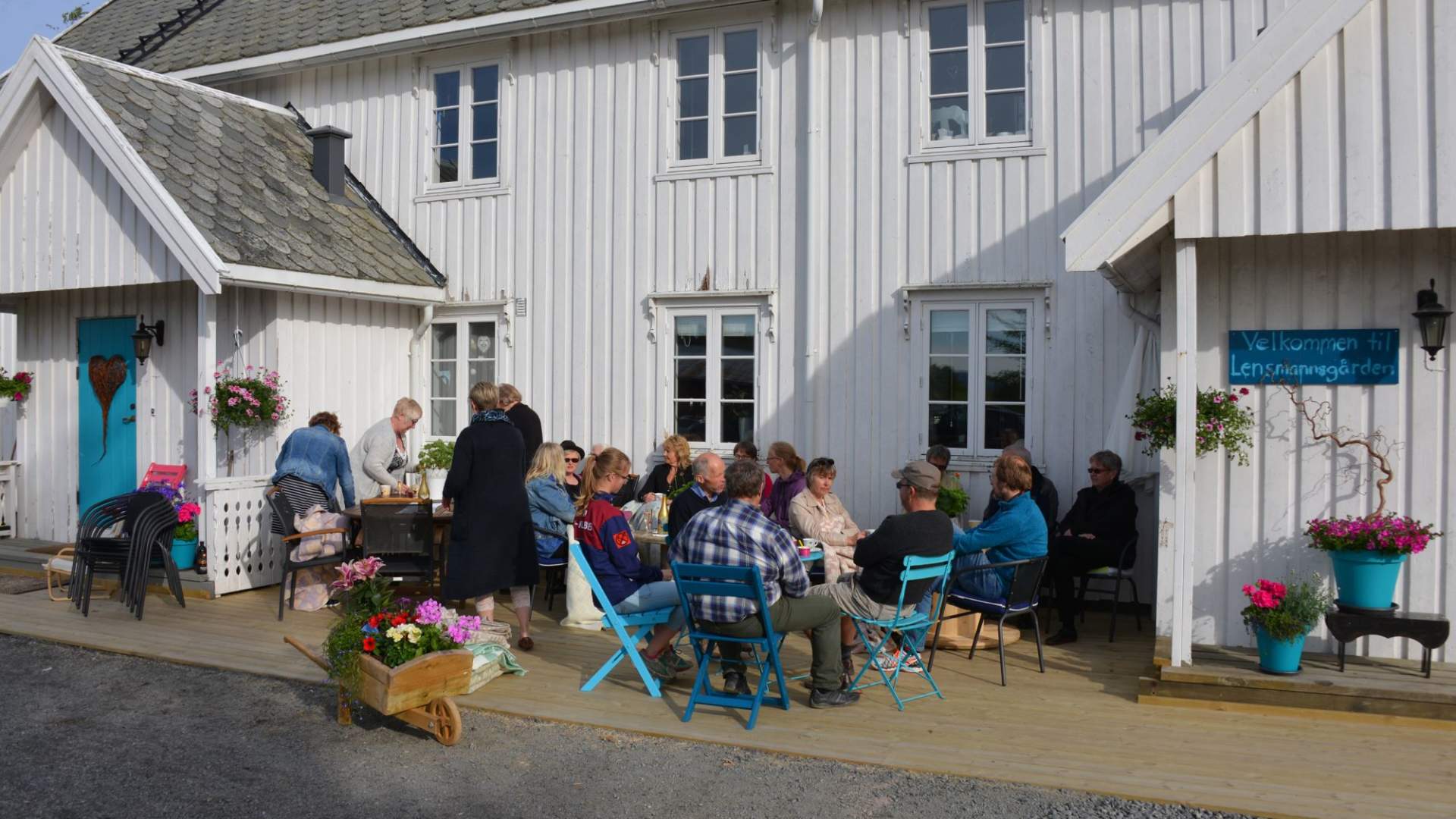 Lensmannsgården - Kafé og overnatting