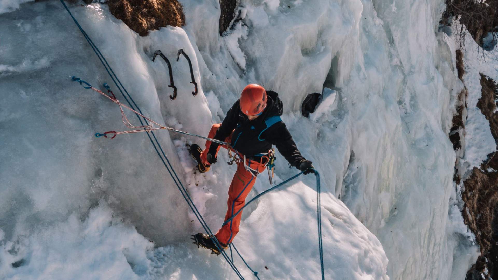 Ice climbing course – Level 1 Intro