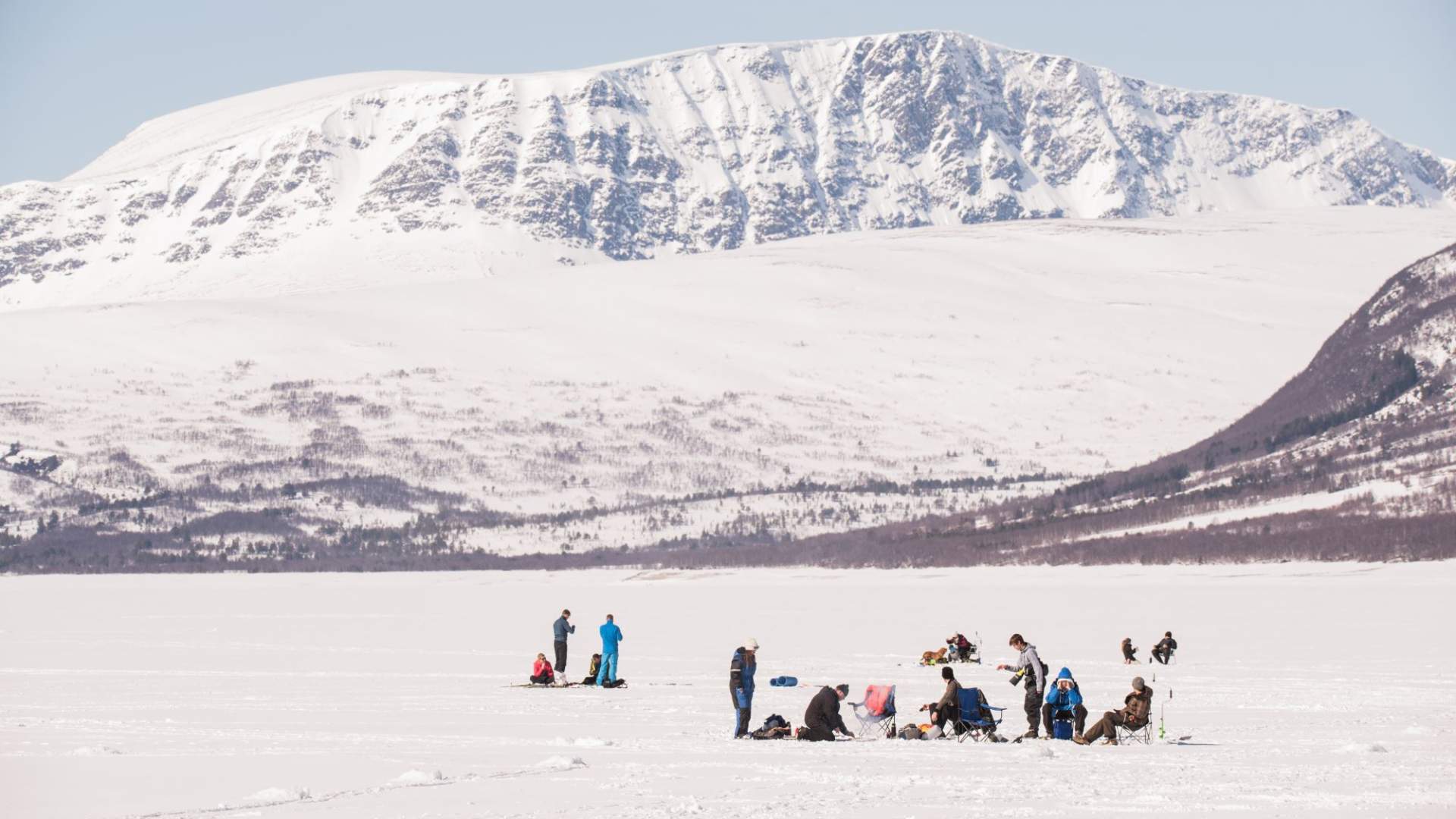 Isfiske med personlig guide.