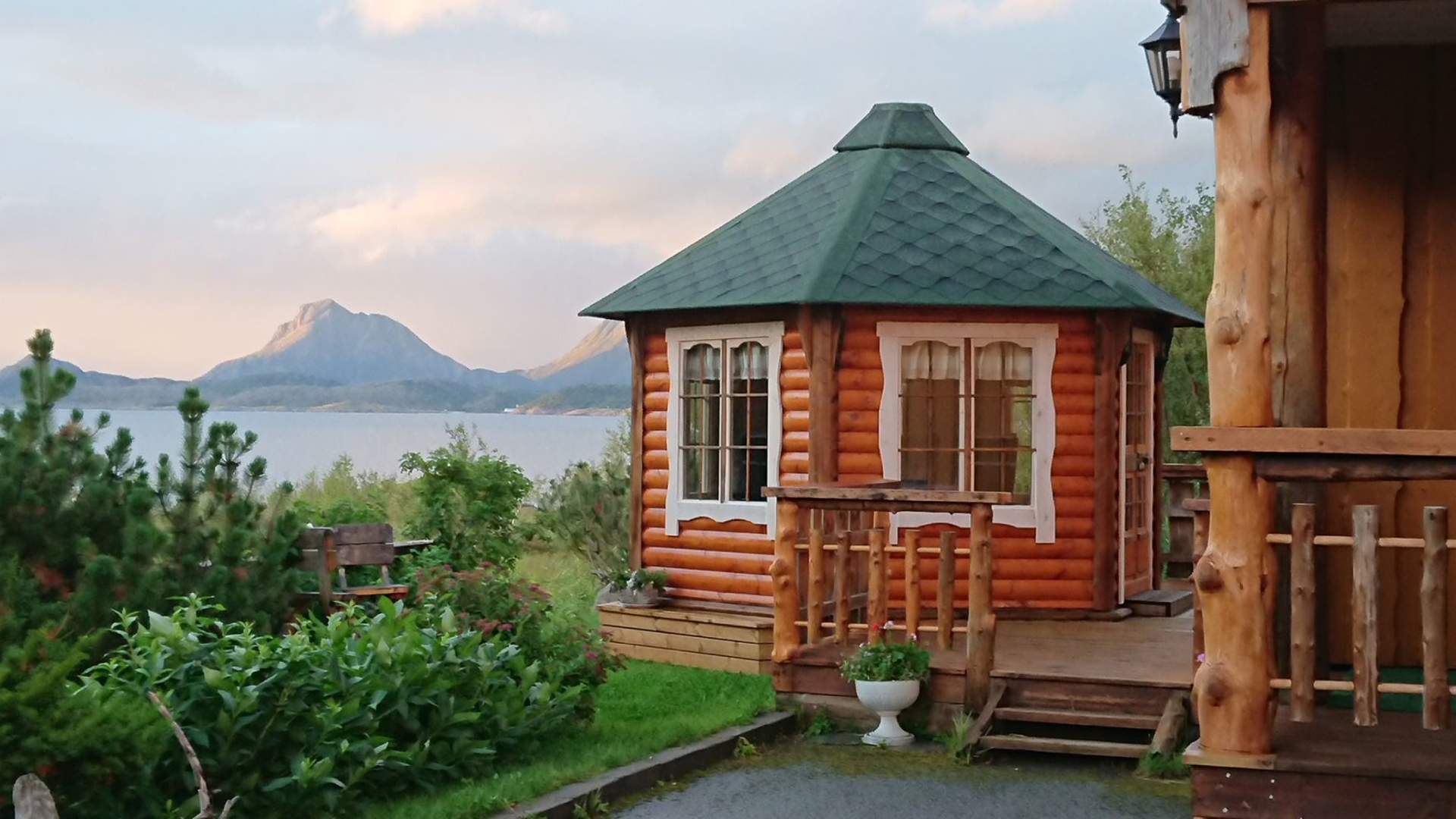 Svanerisers Villa Midnattsol