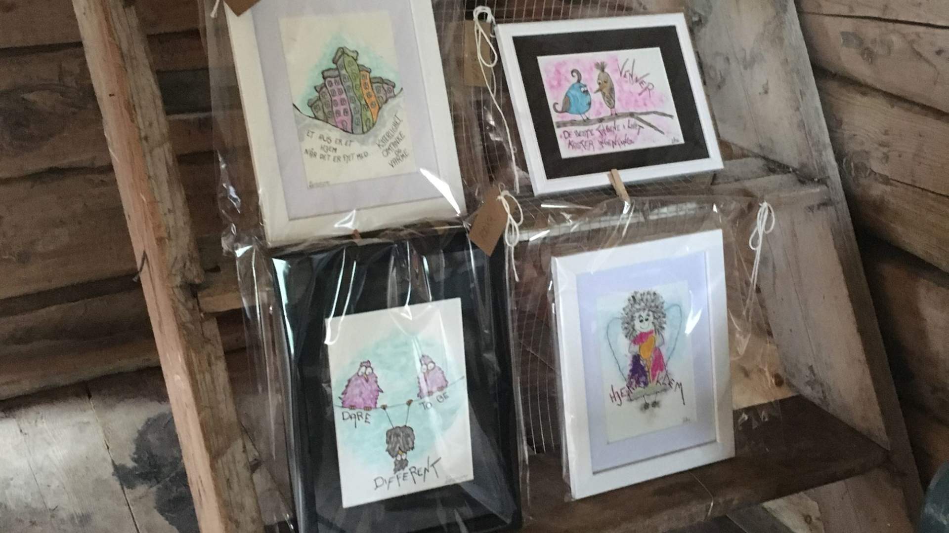 Prestegårdsbutikken (local craft shops)