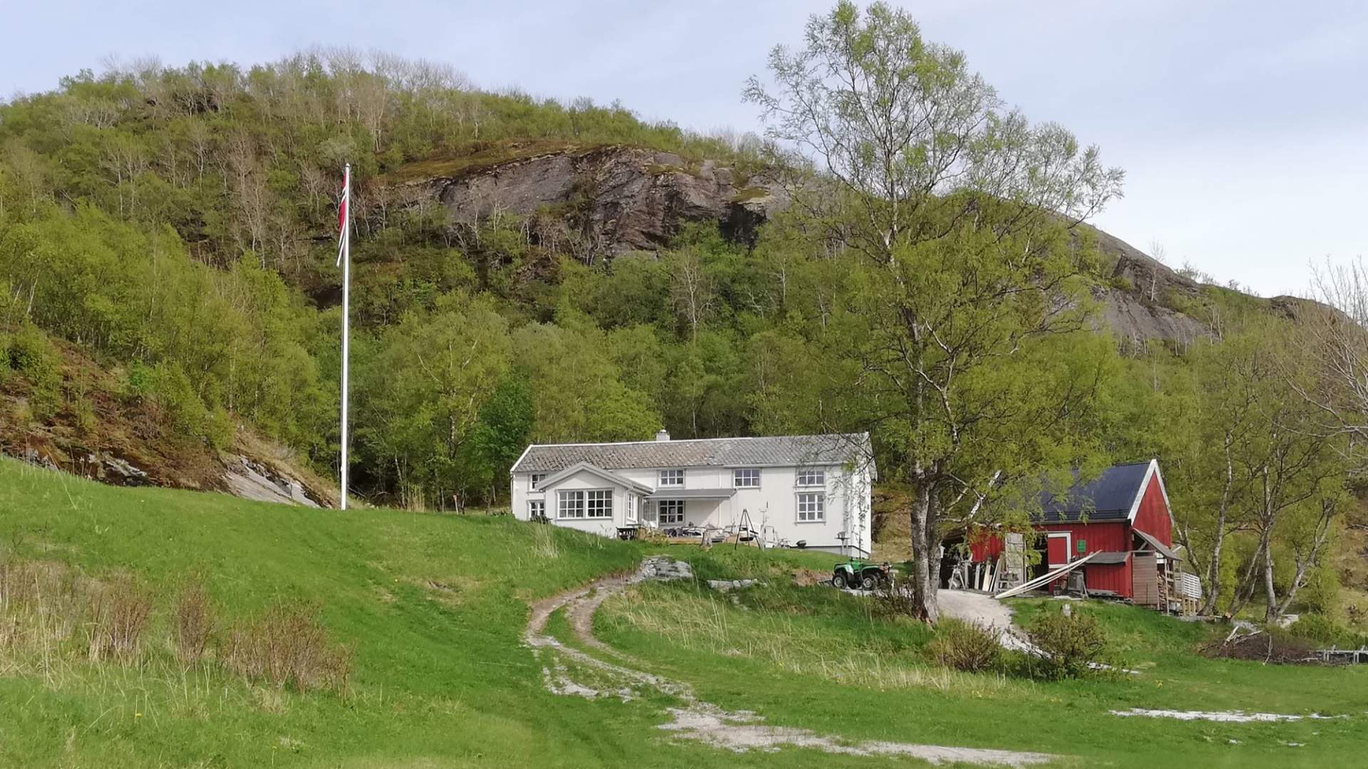 Følvika - a northern retreat