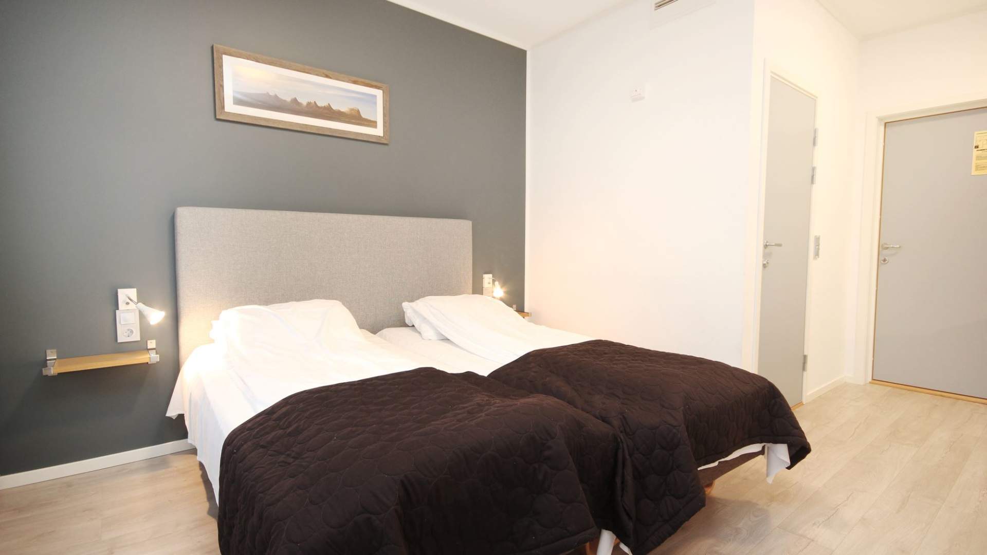 Napoli Restaurant og Hotell