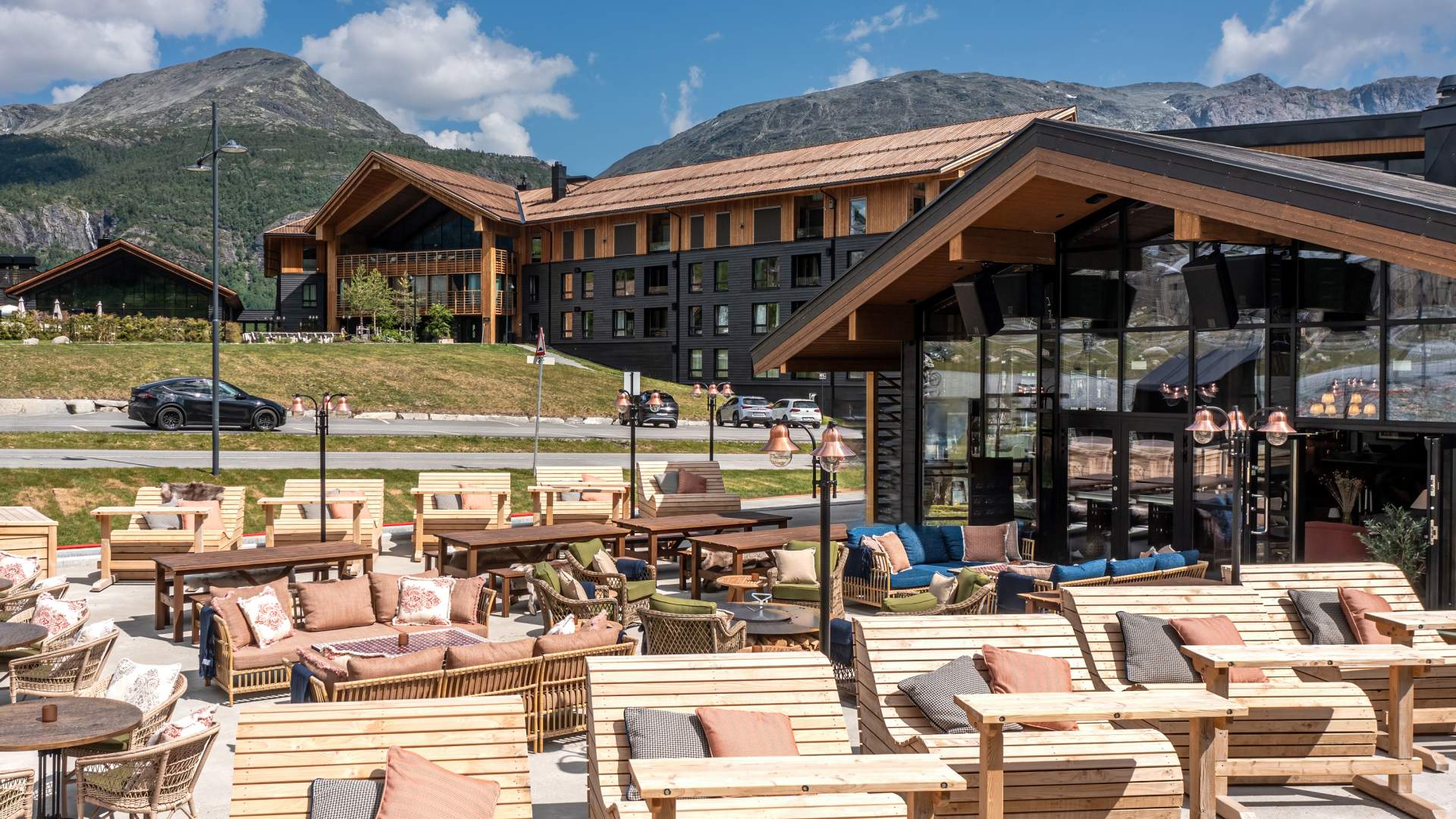 Rambler sports club Photo NYG reklame