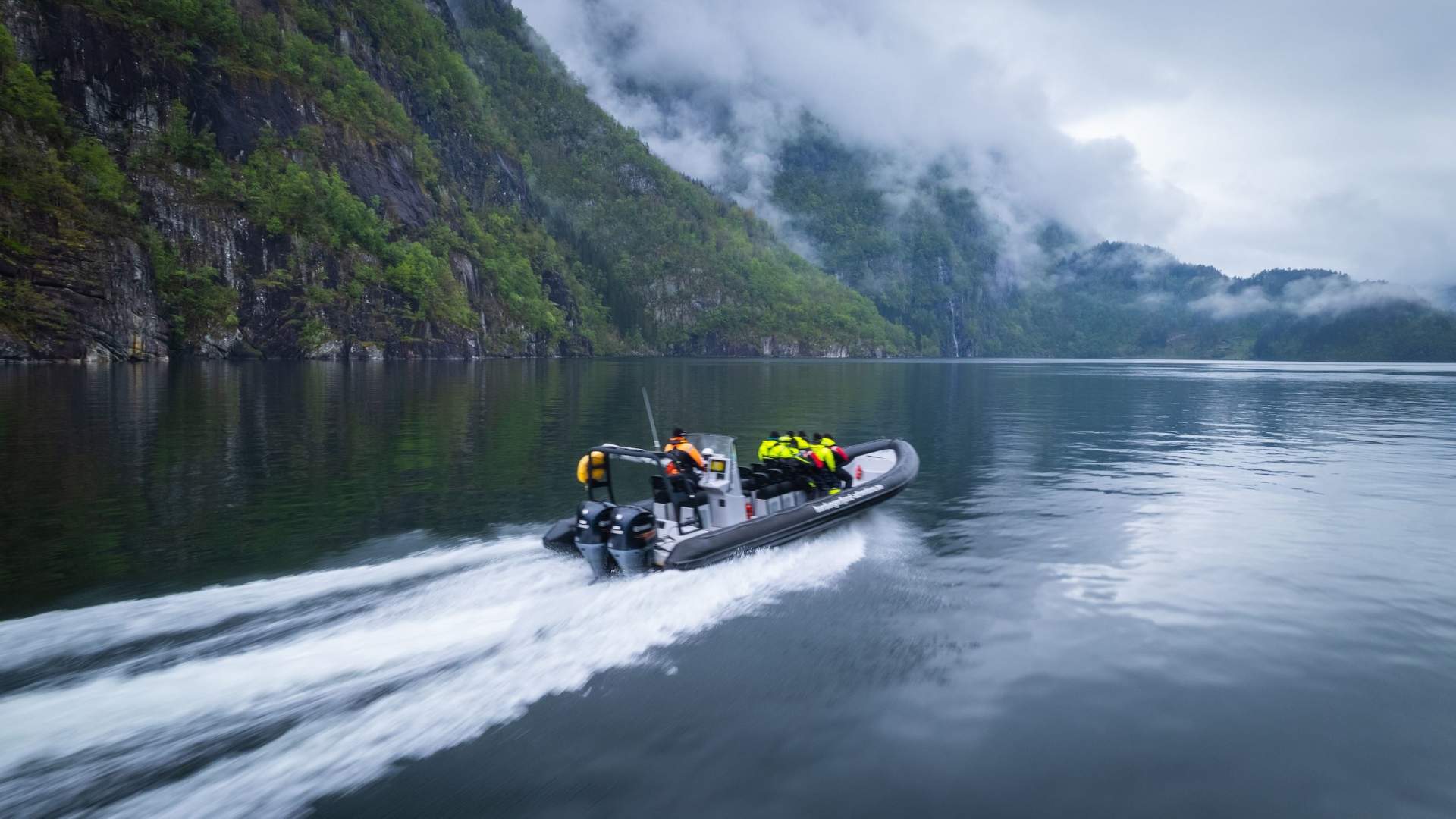Privat RIB safari Granvin, Hardangerfjord Adventure