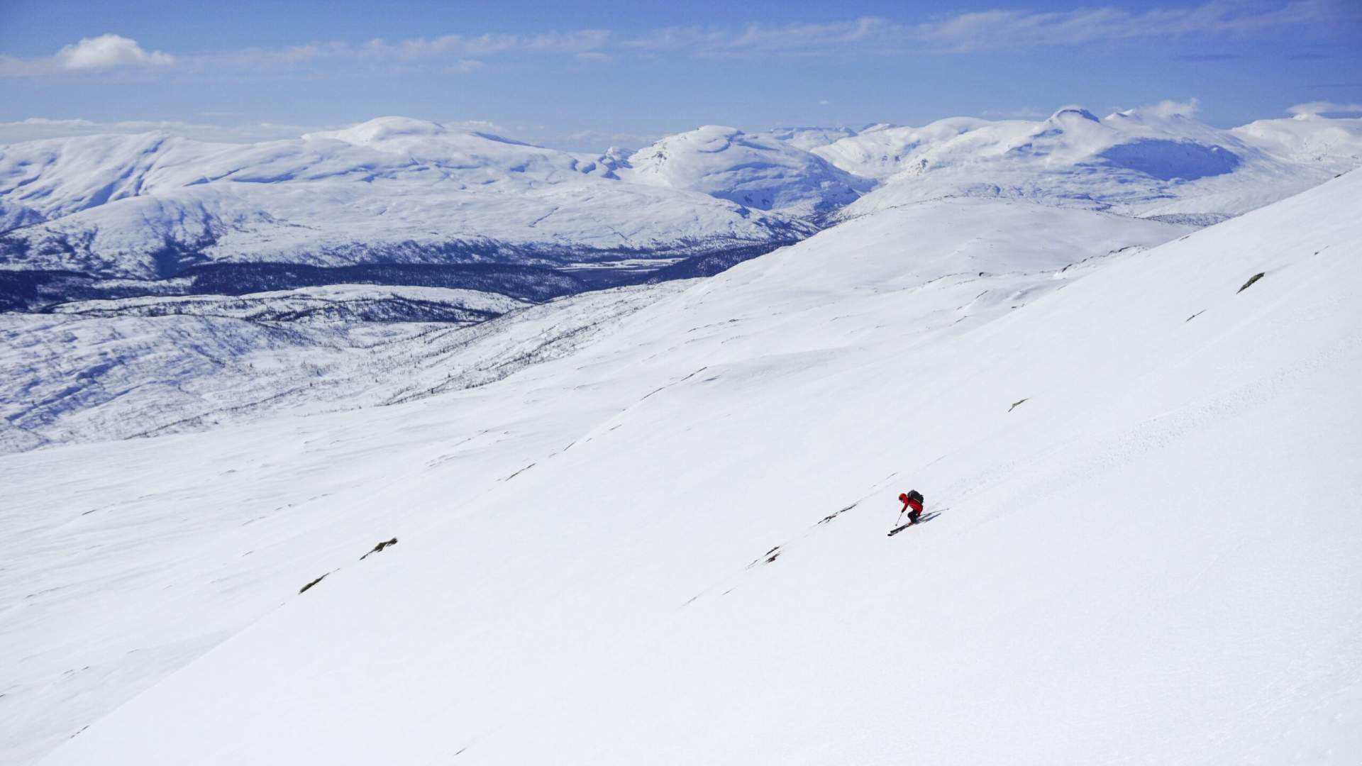 Ski touring gourmet weekend with Til Elise and MAD Mountain Guides