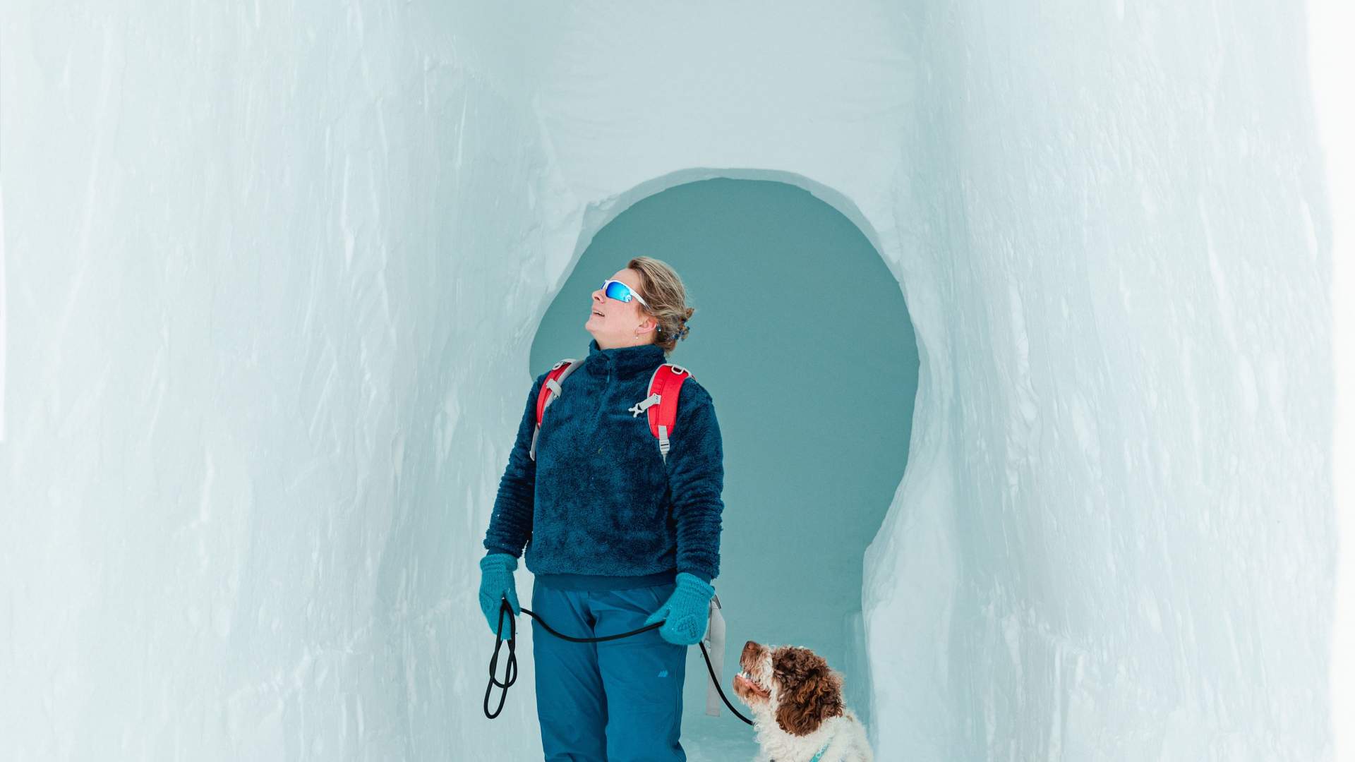 Snow Cave | Loen Skylift