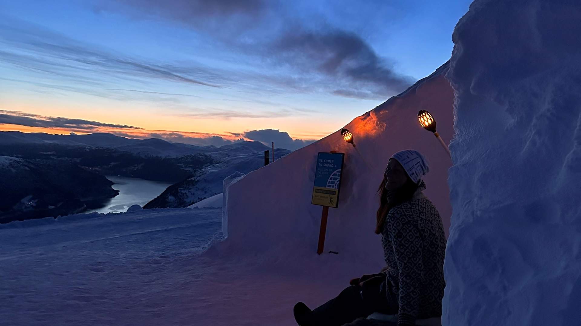 Snow Cave | Loen Skylift