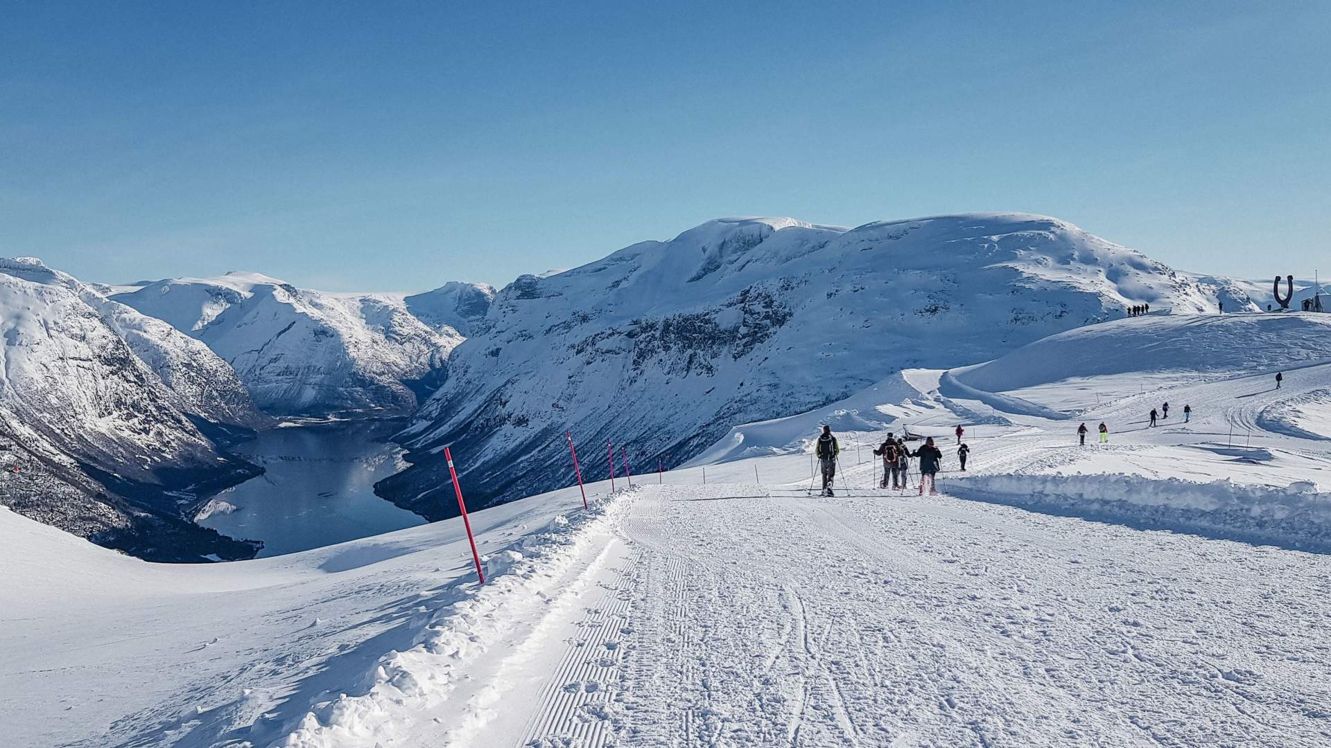 Snow Cave | Loen Skylift