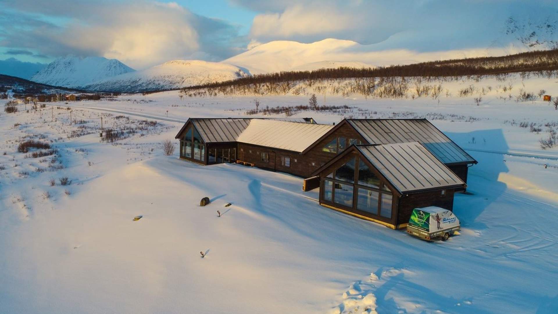 Discover Lyngen Experience: Your DMC in the Arctic