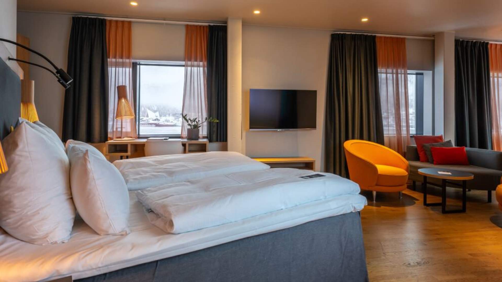 Clarion Hotel The Edge