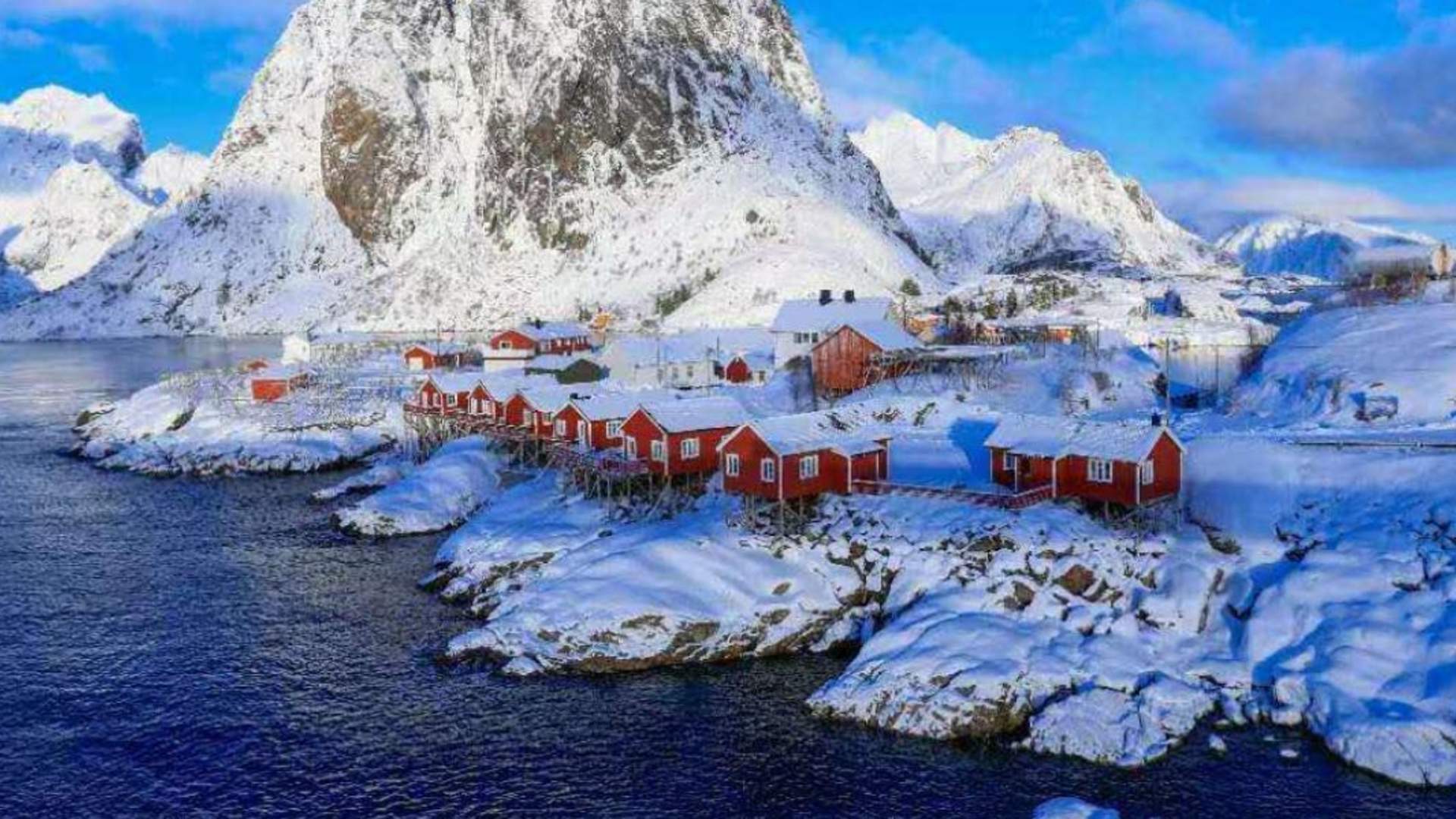 From Tromsø to Andøya & Lofoten Islands - 4 Days & 3 Nights Chinese Tour