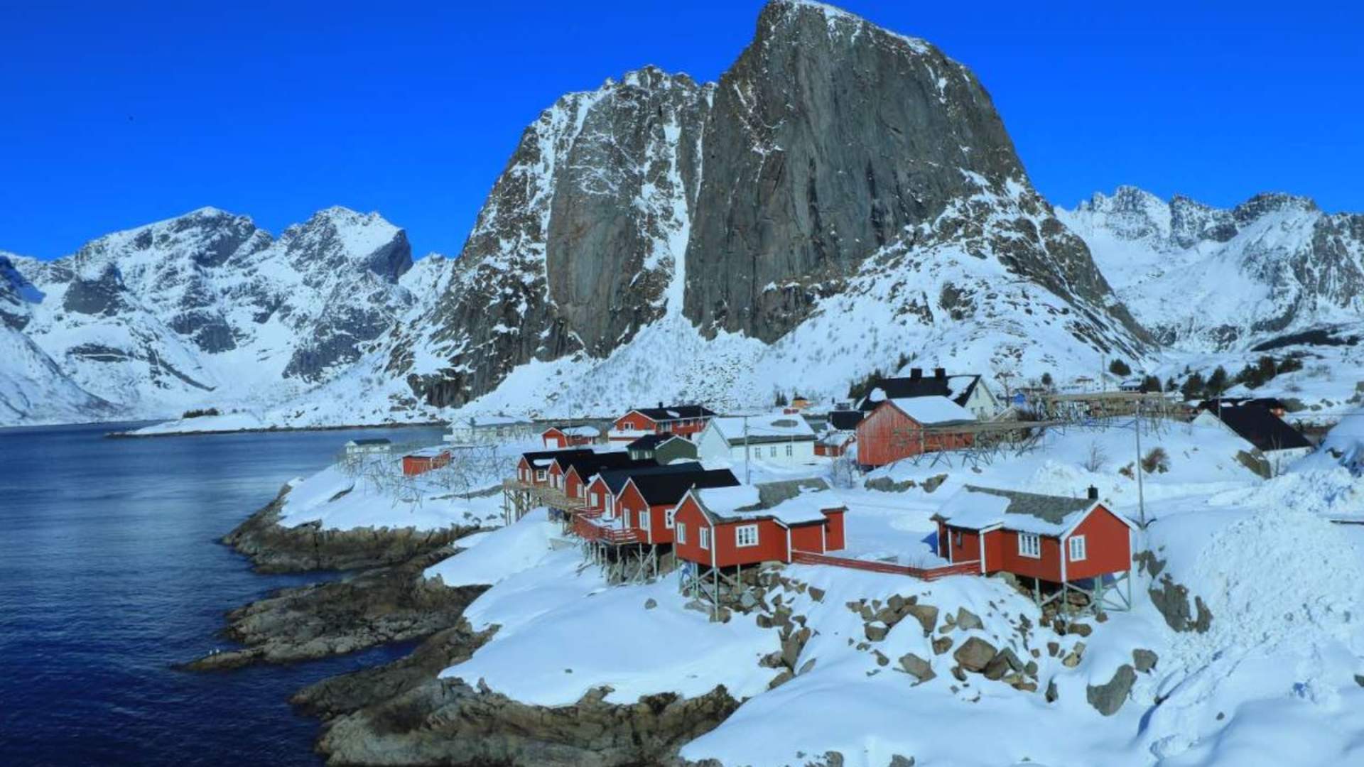 From Tromsø to Andøya & Lofoten Islands - 4 Days & 3 Nights Chinese Tour