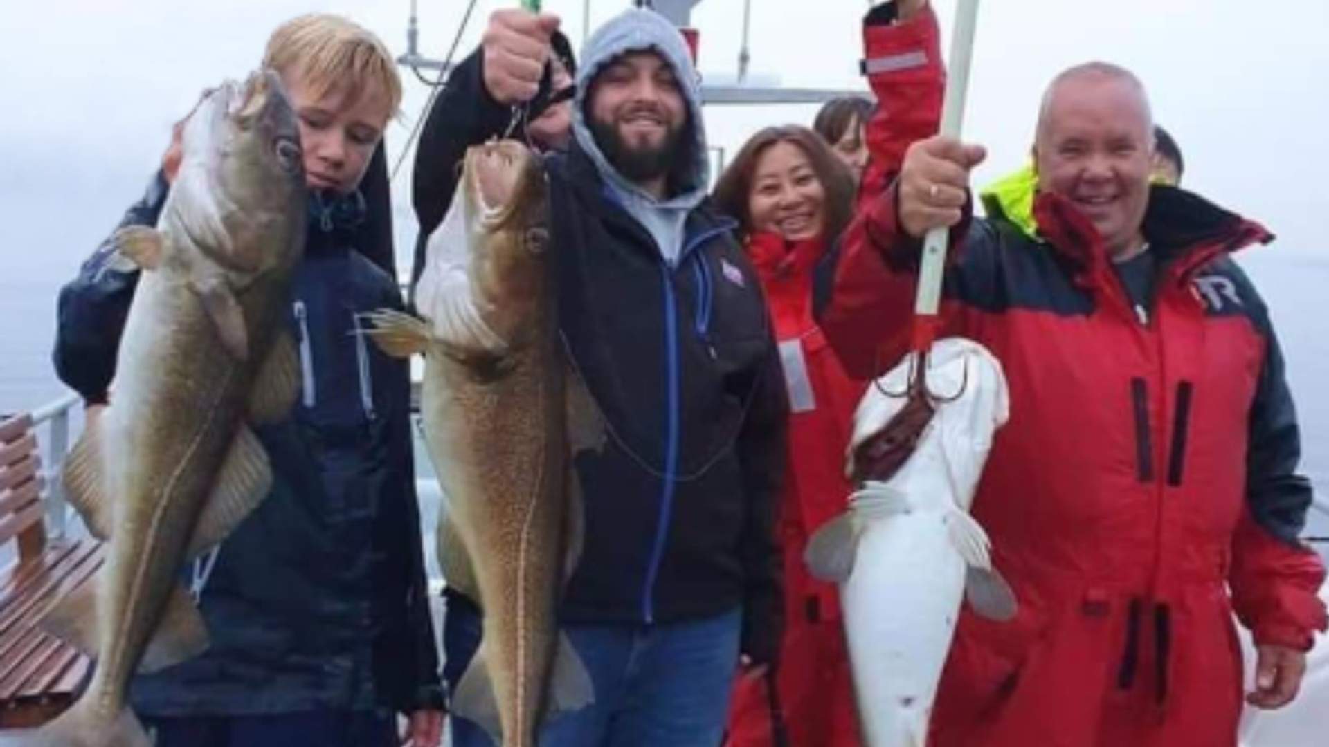 Polar Fishing Tour