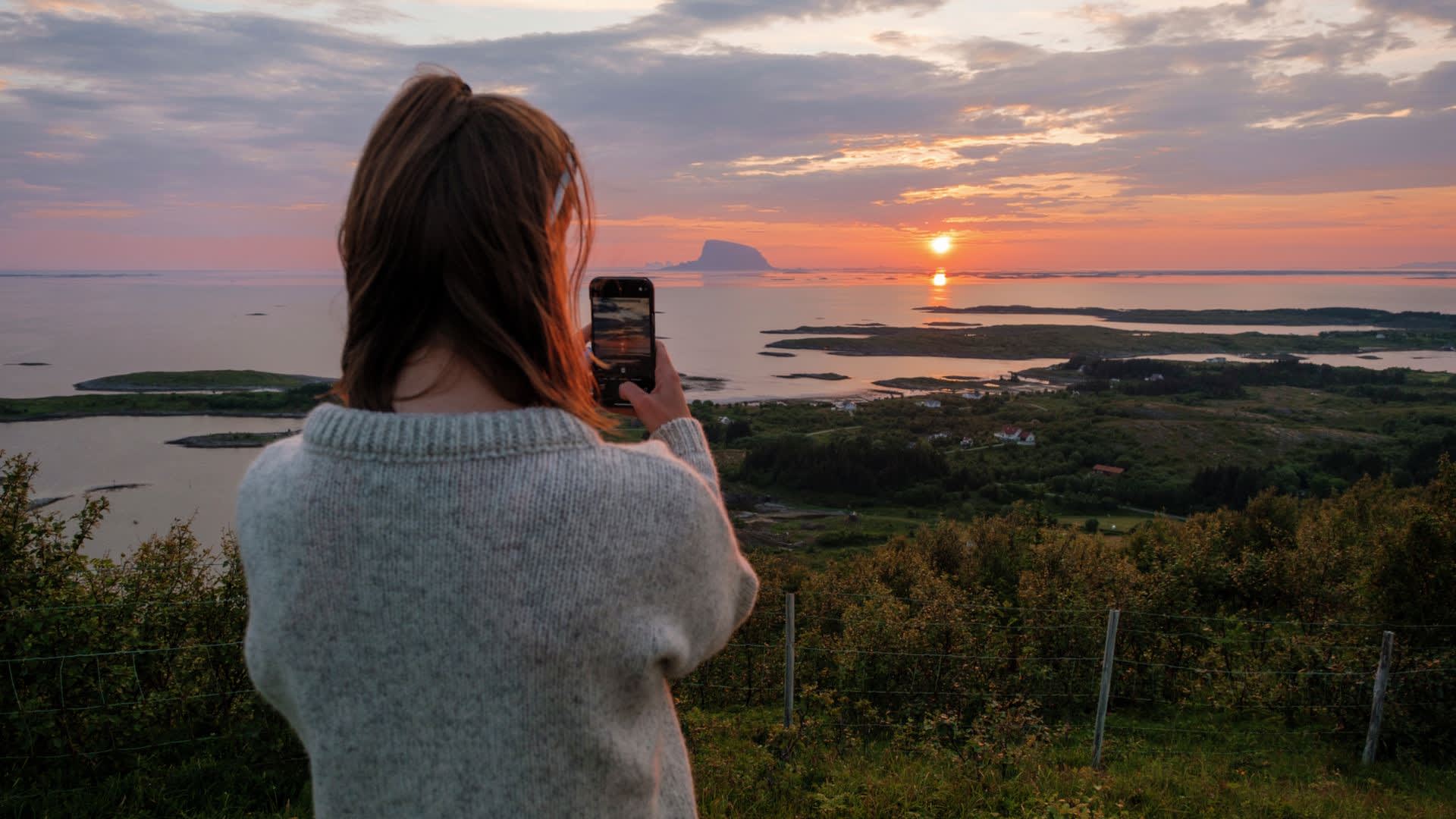 Øya Dønna på Helgelandskysten