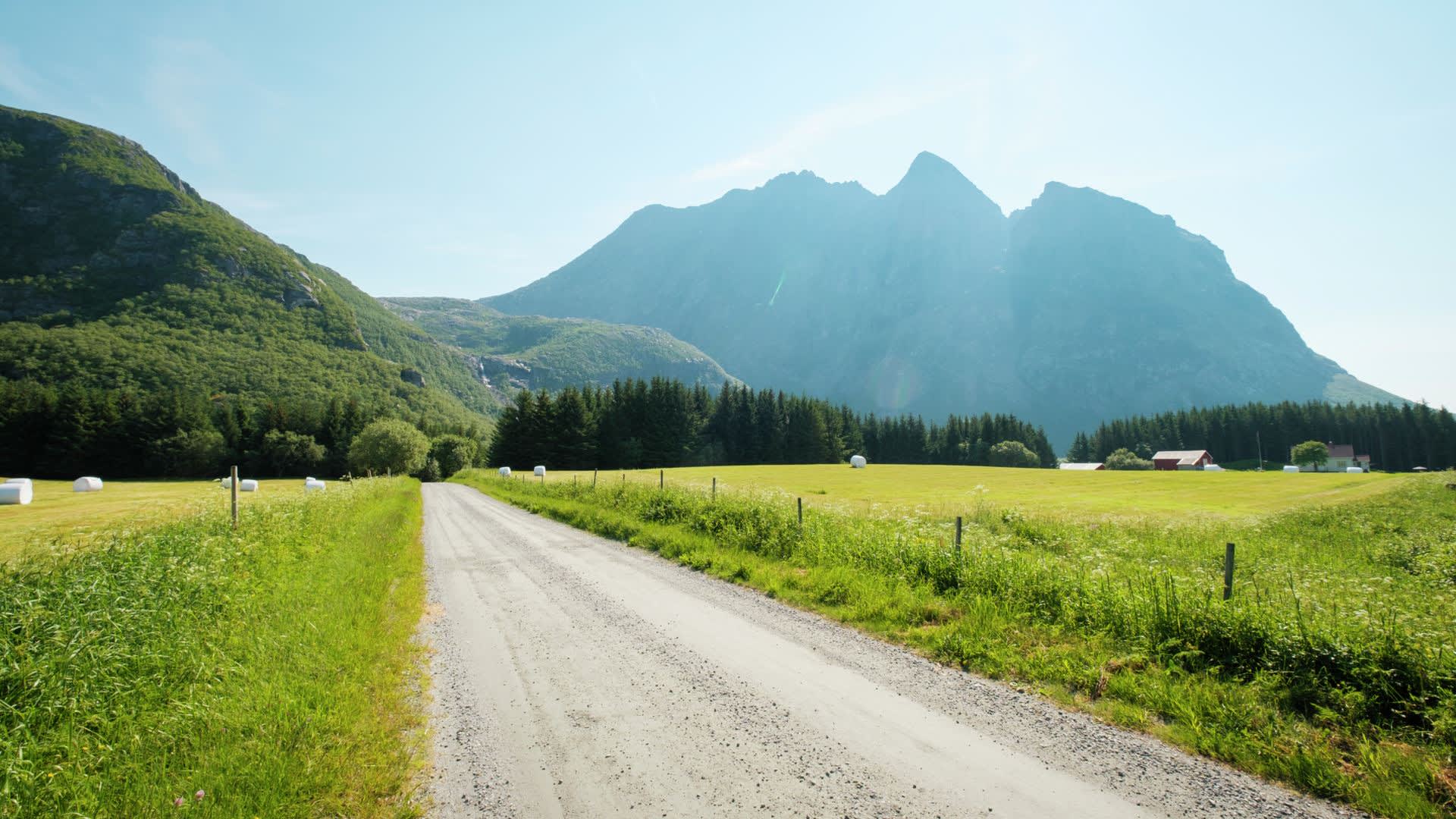 Øya Dønna på Helgelandskysten