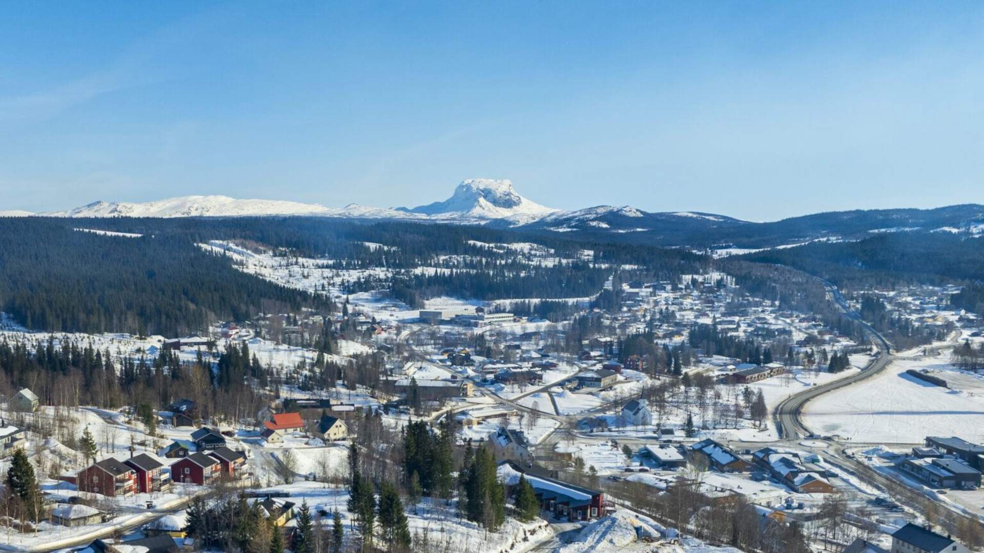 Villmarksveien - Langs Børgefjell, Røssvatnet og Okstindan
