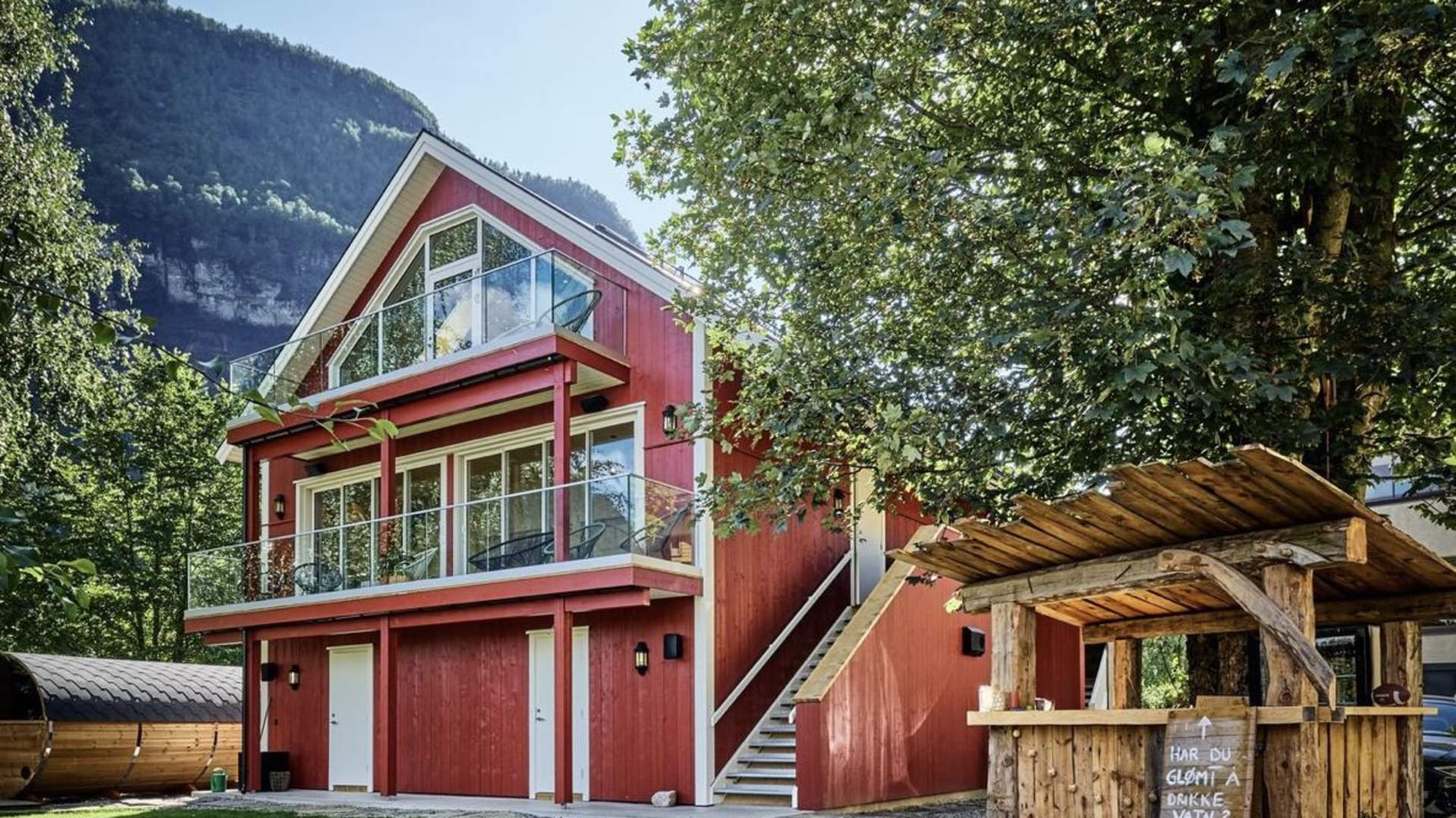 Lodgen Stryn