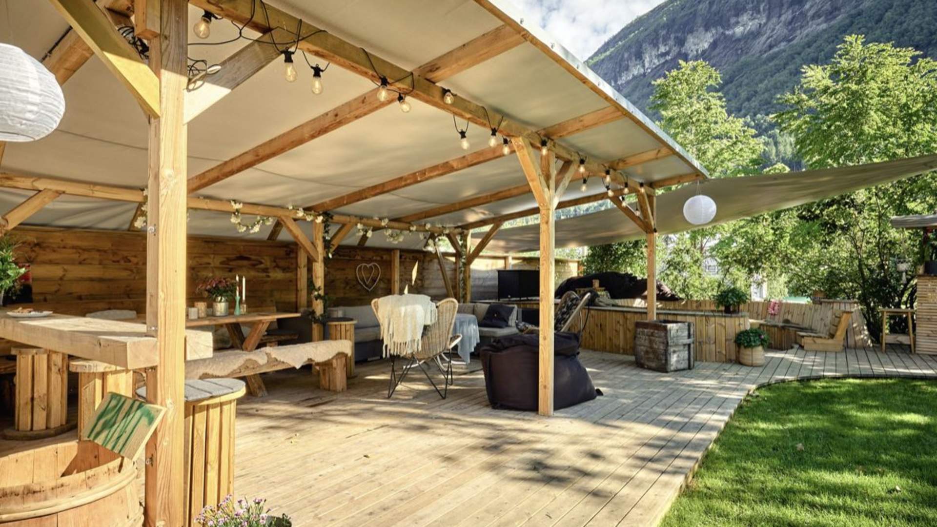 Lodgen Stryn