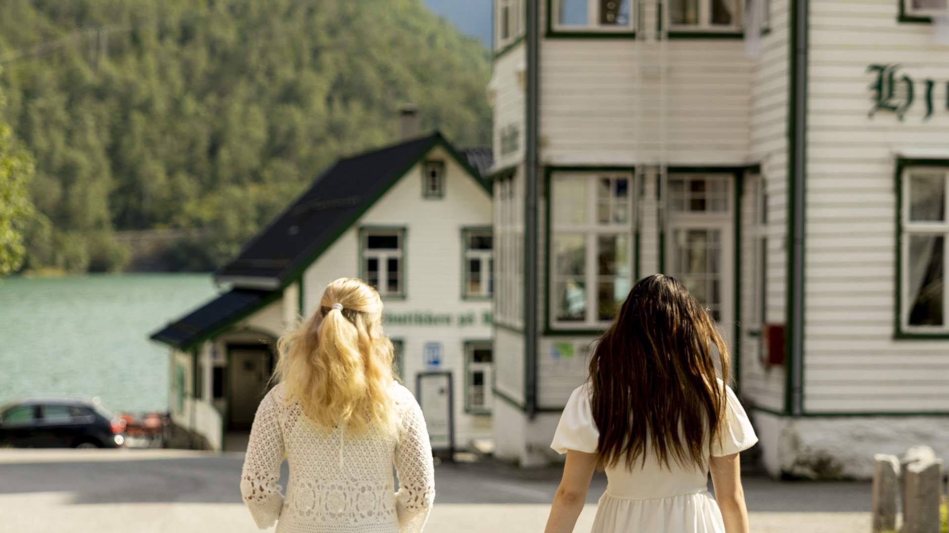 Hjelle Hotel