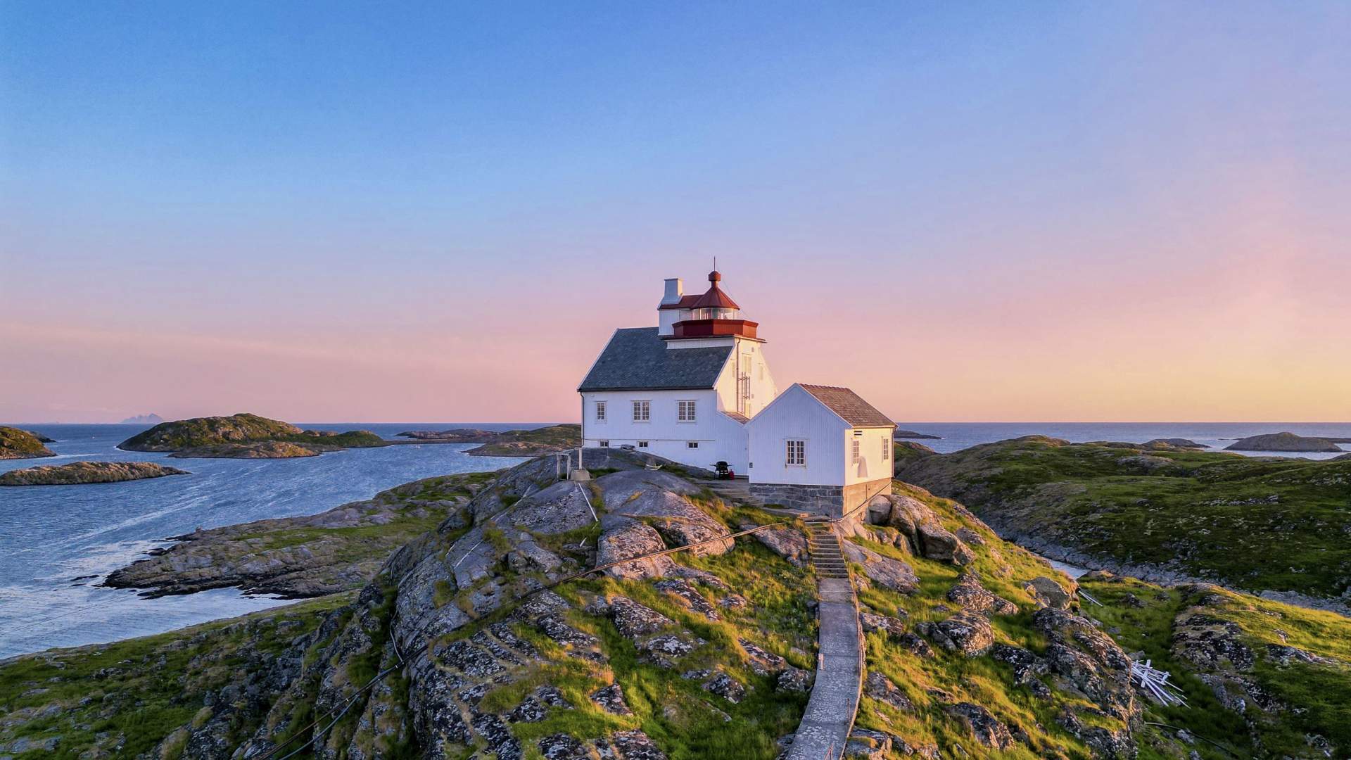 Your own island adventure at Myken Lighthouse