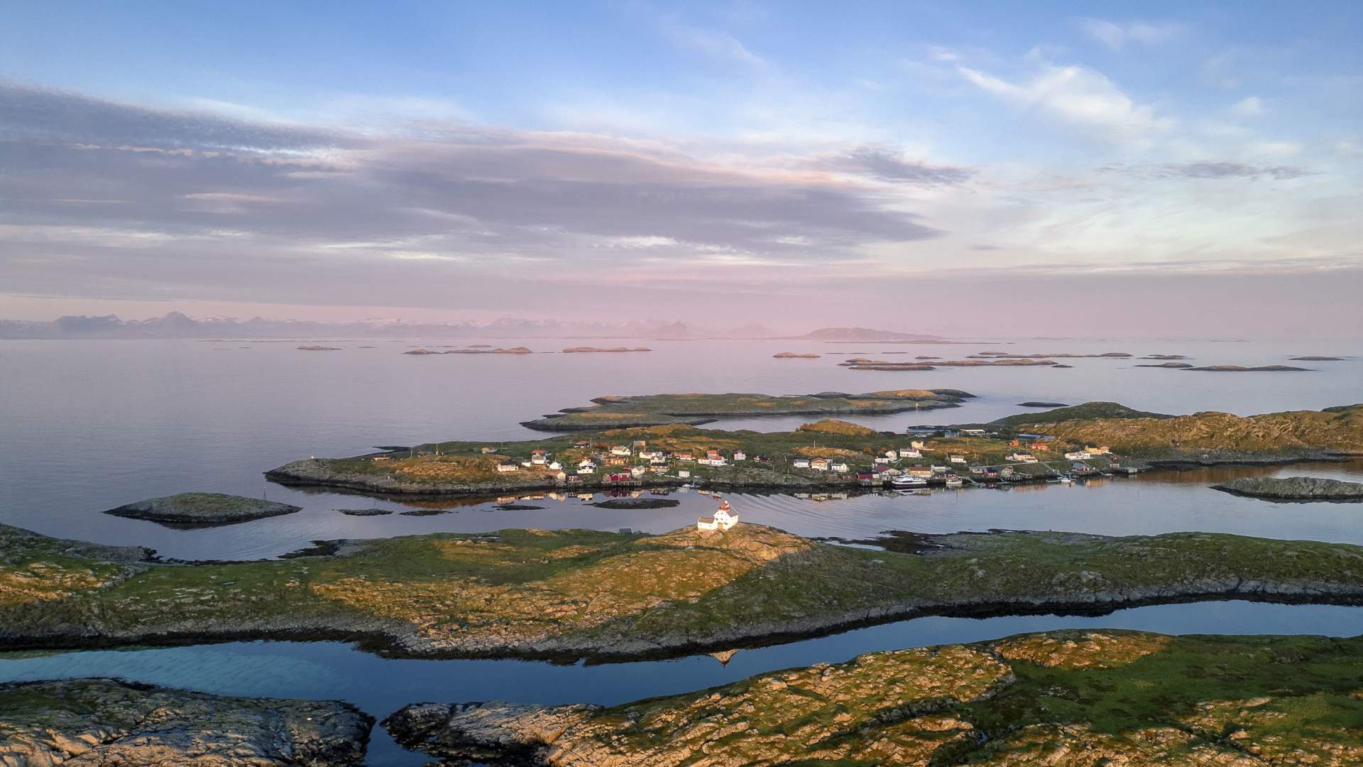 Your own island adventure at Myken Lighthouse
