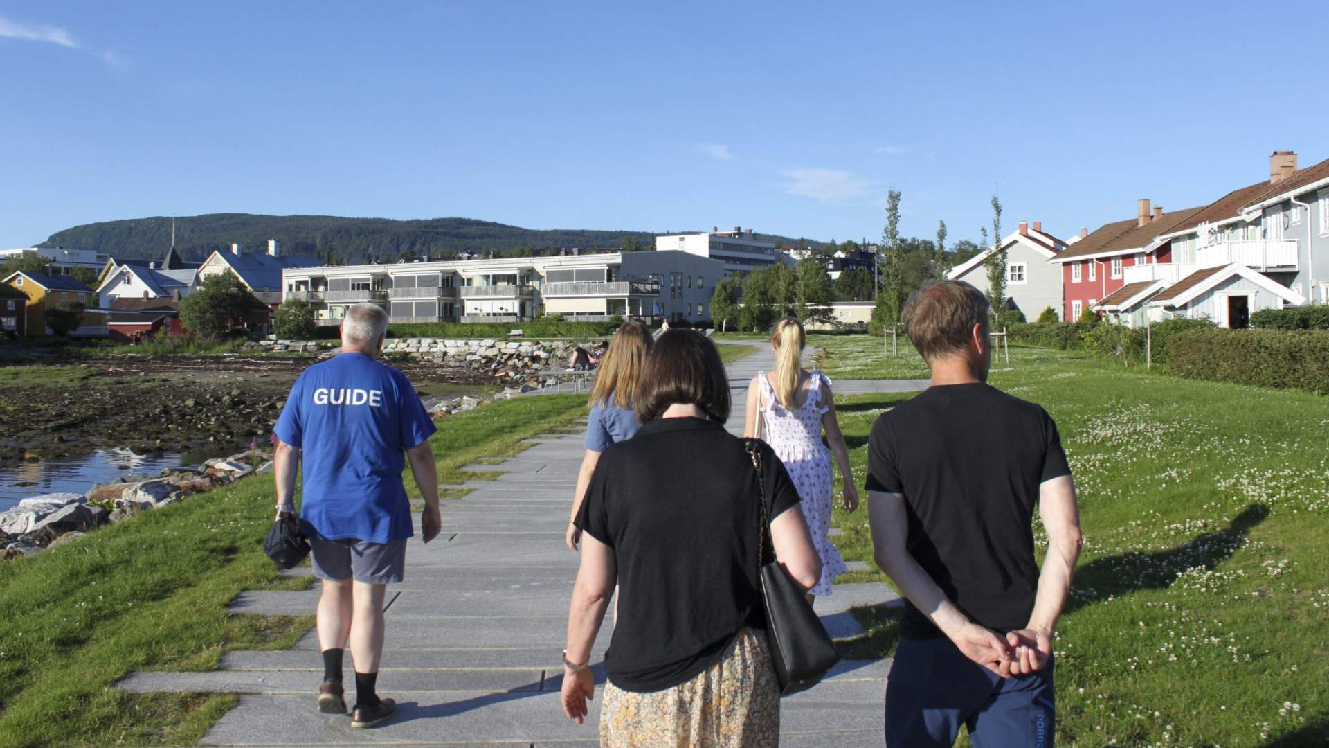 Guided city walk in Mo i Rana