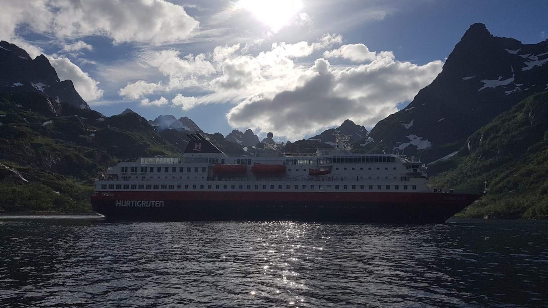 Cruise to Trollfjord - Go2Lofoten