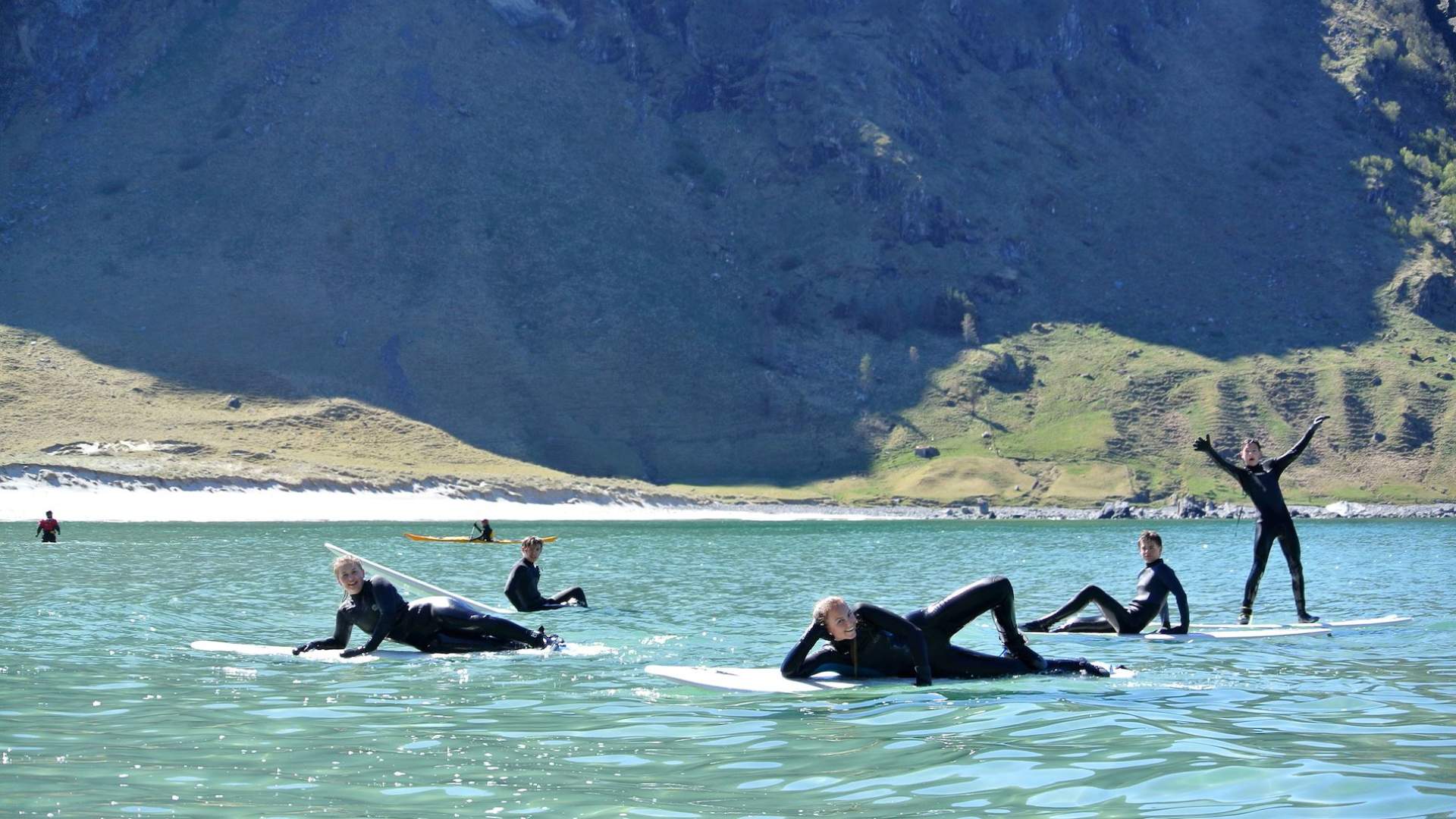 Surf lessons in Hoddevik