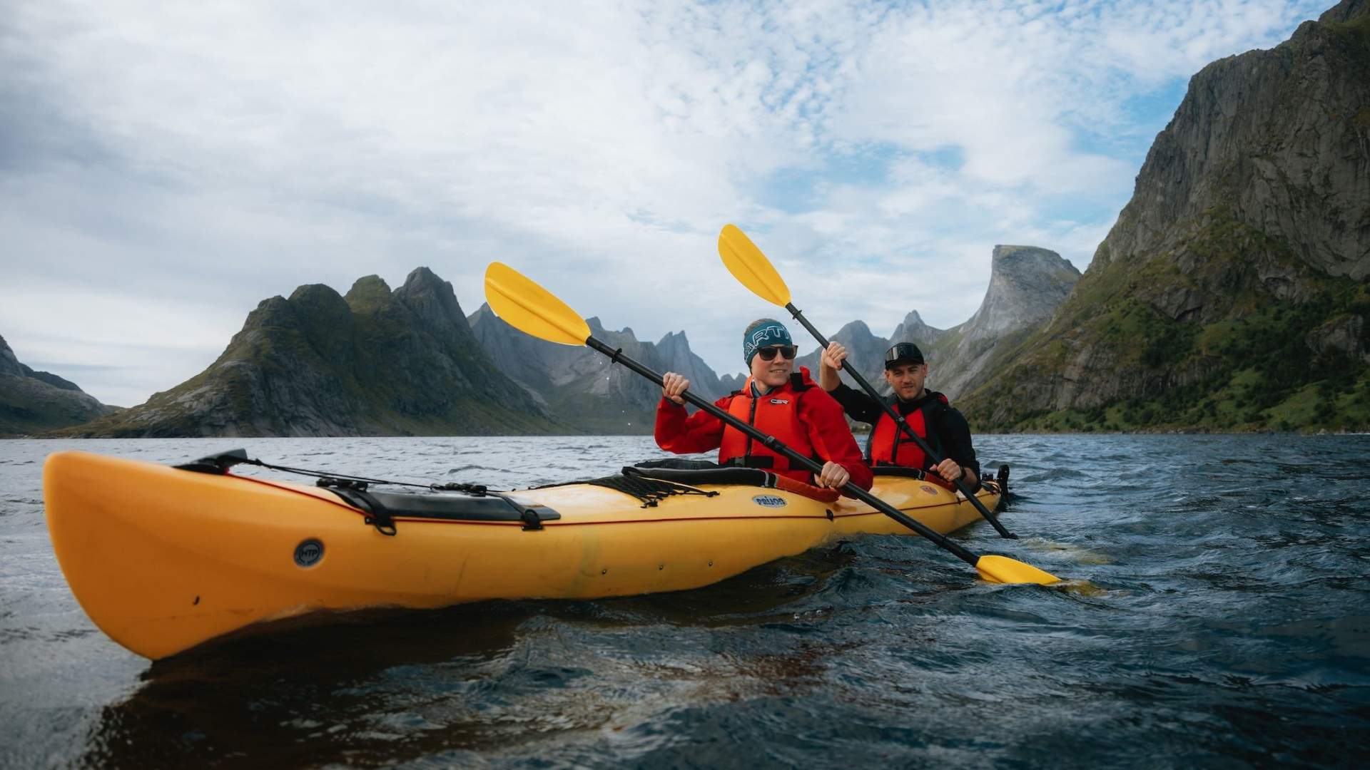 Explore Reinefjord by kayak (3h)